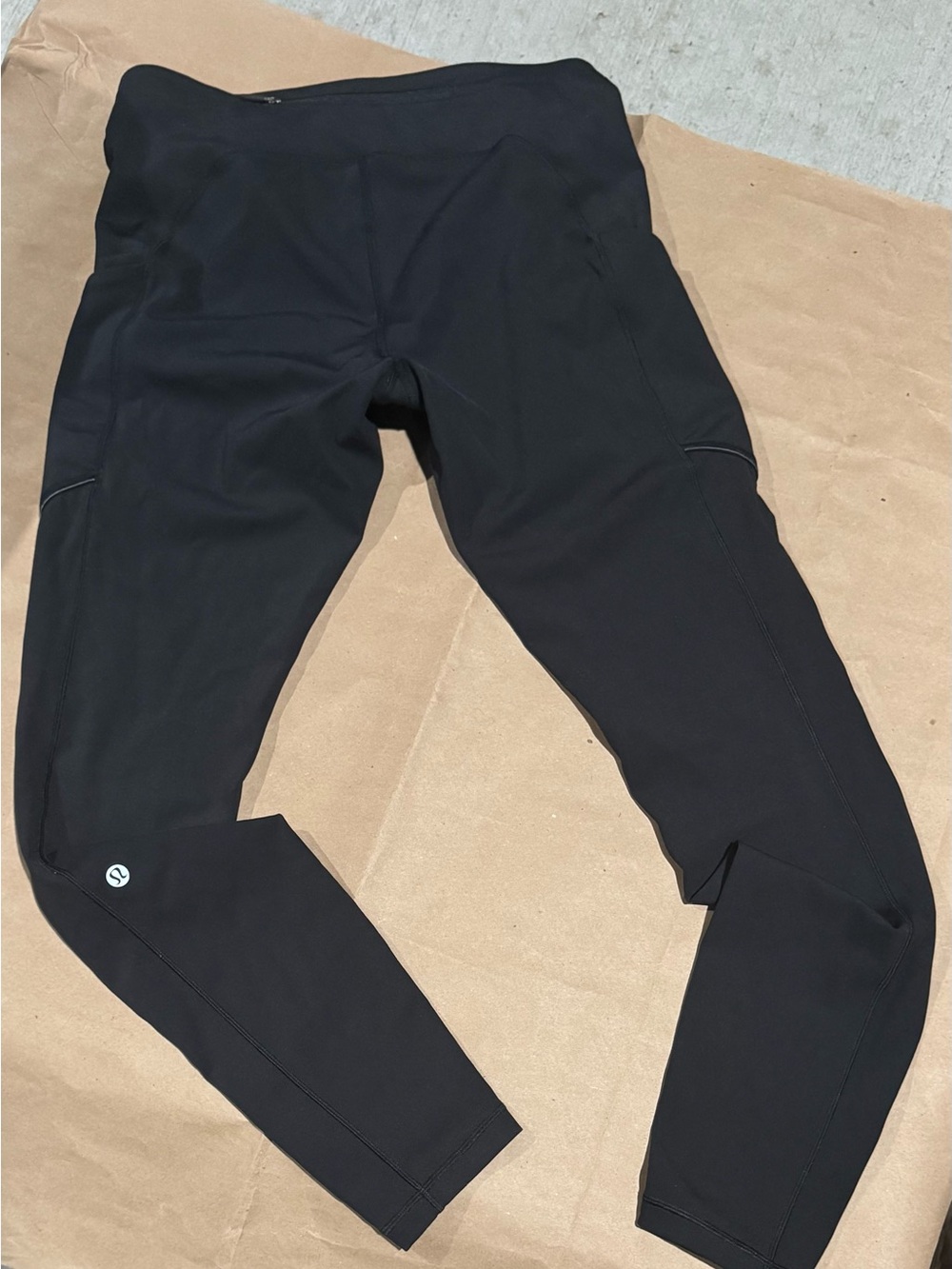 Lululemon High-Rise Active Leggings Black Size 8 Pockets